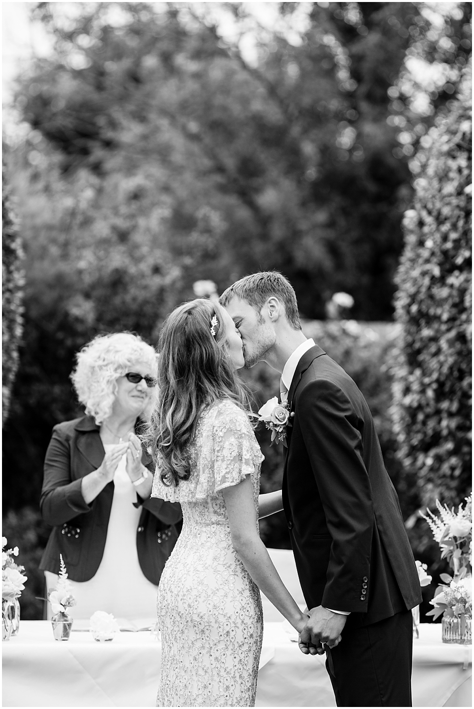 titchwell-manor-wedding-photography_026