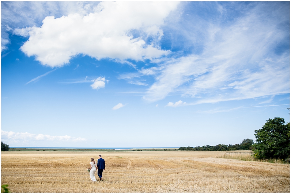 titchwell-manor-wedding-photography_037