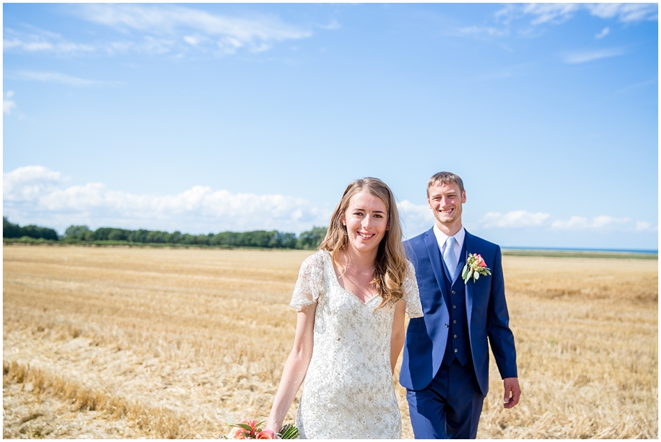 titchwell-manor-wedding-photography_041