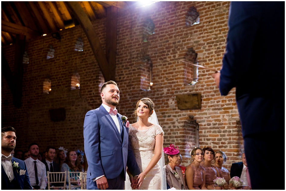 hales-hall-barn-wedding_043