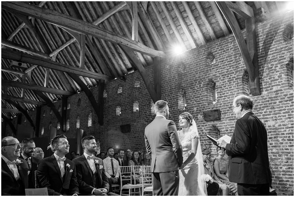 hales-hall-barn-wedding_044