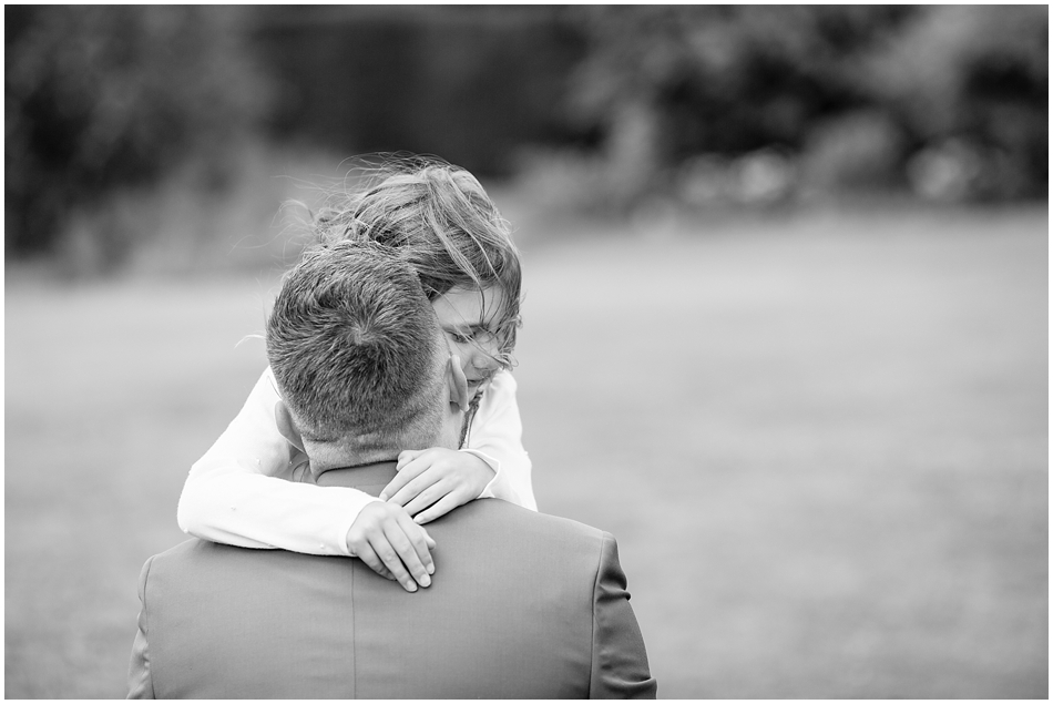 hales-hall-barn-wedding_060