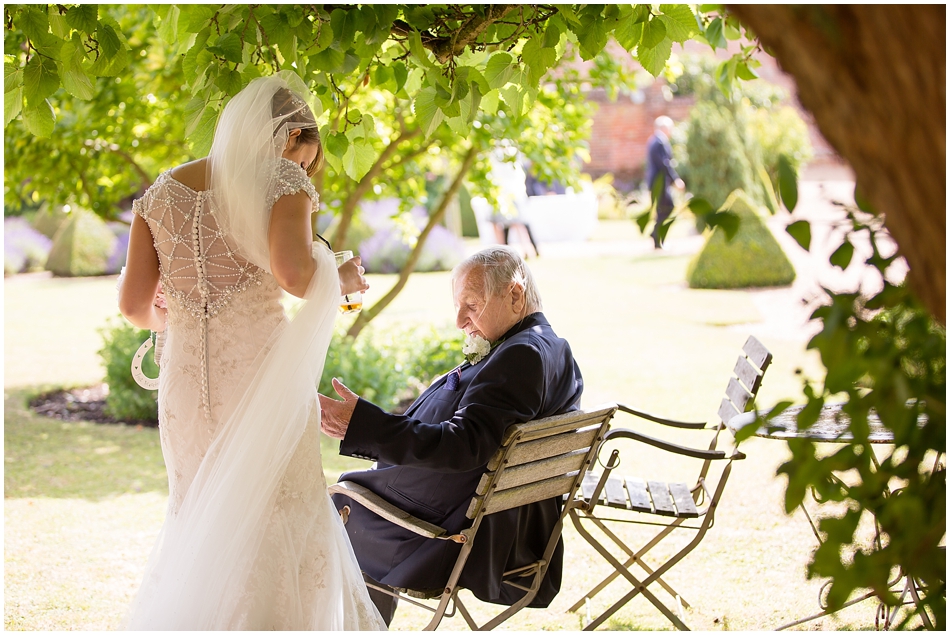 hales-hall-barn-wedding_069