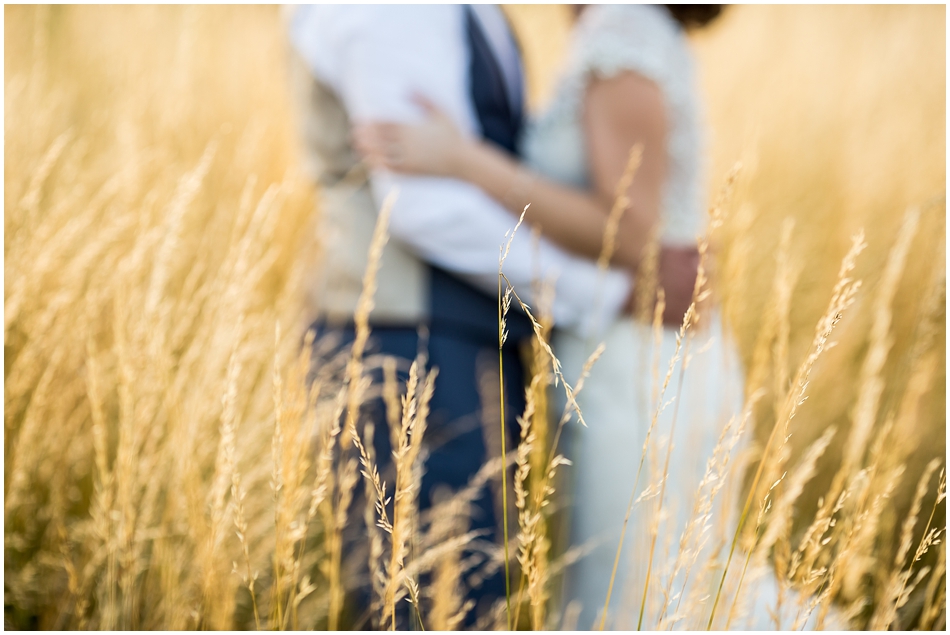 hales-hall-barn-wedding_093