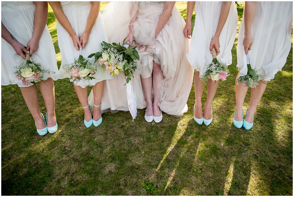 the-red-barn-wedding-photography_052