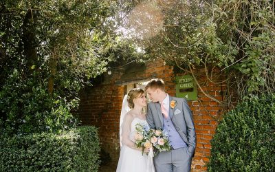 I Do… Matthew & Hannah, Haughley Park Barn {Favourite Five Moments}