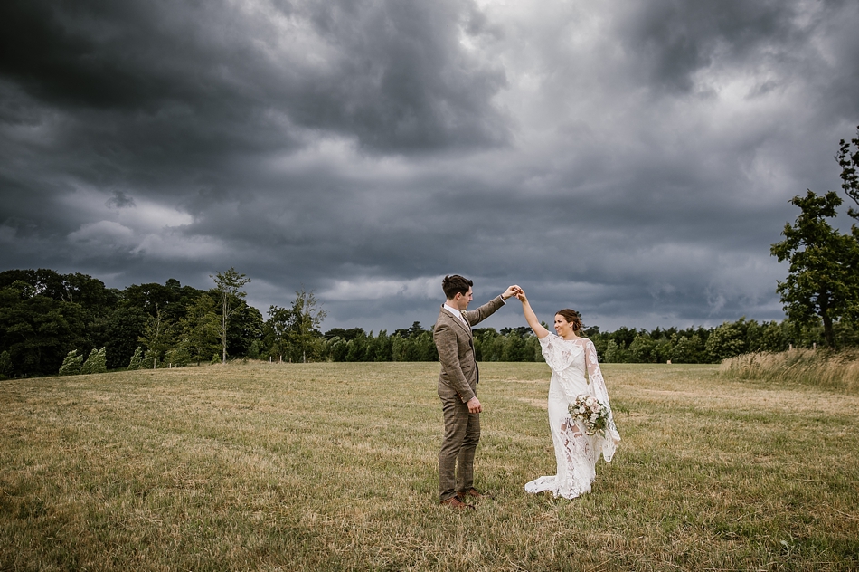 I Do… Tito & Emily, Chaucer Barn {Favourite Five Moments}